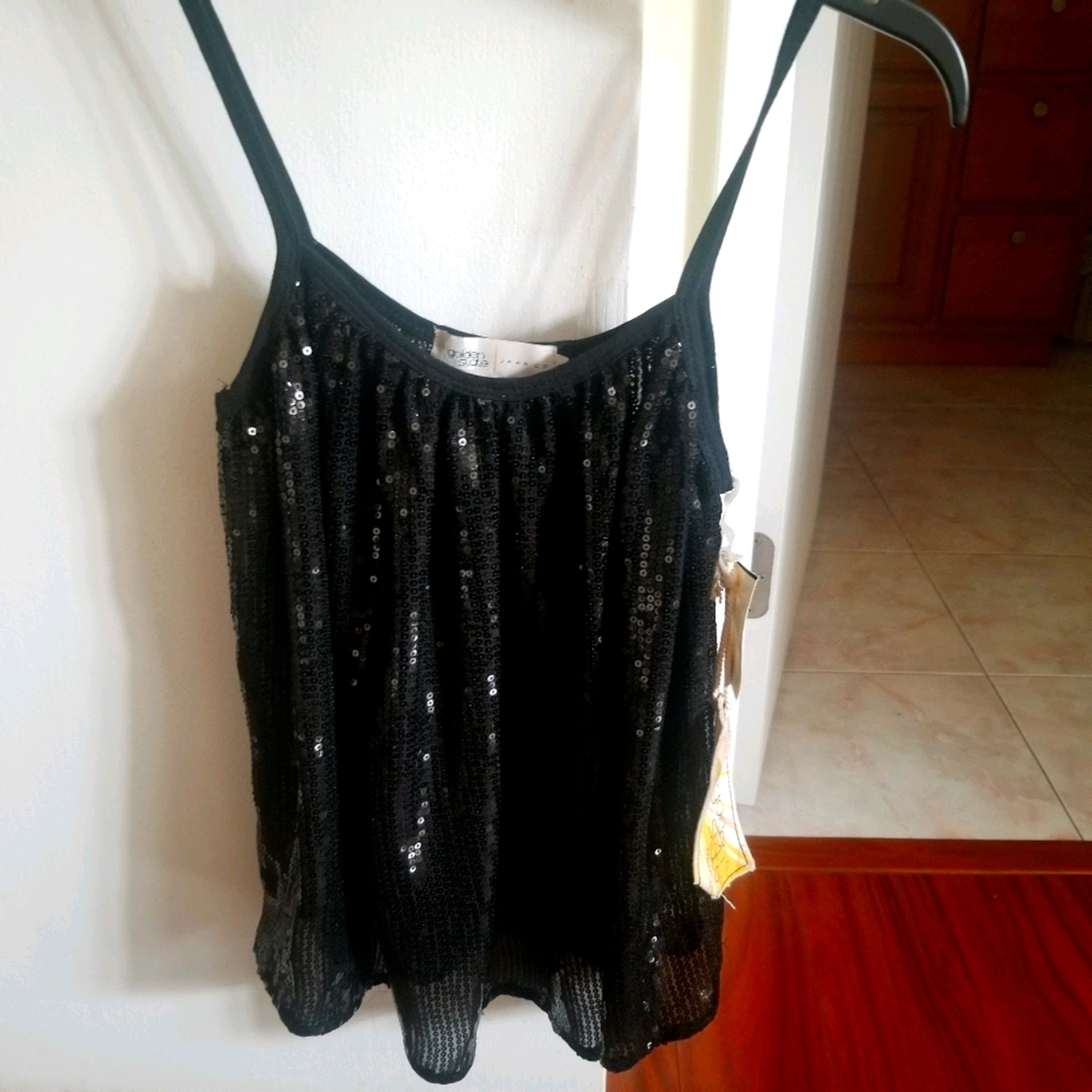 Black tank shimmering top